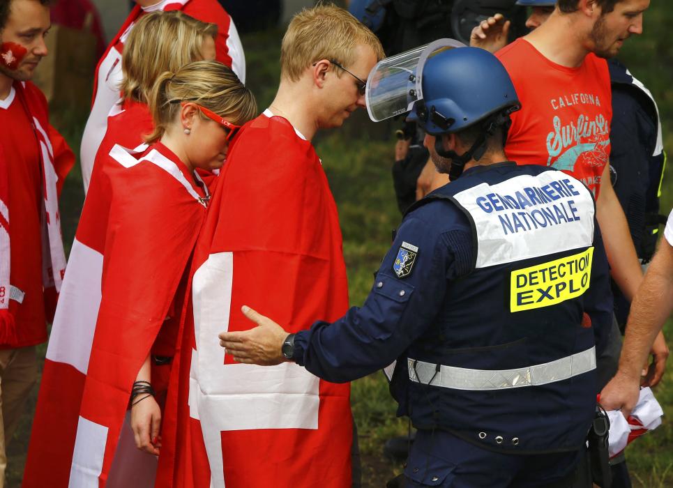 Switzerland fans pass through security as they arrive for Round of 16 match against Poland in Saint Etienne - EURO 2016