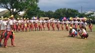 卑南族小米收穫祭 勇士舞繞街展現力與美