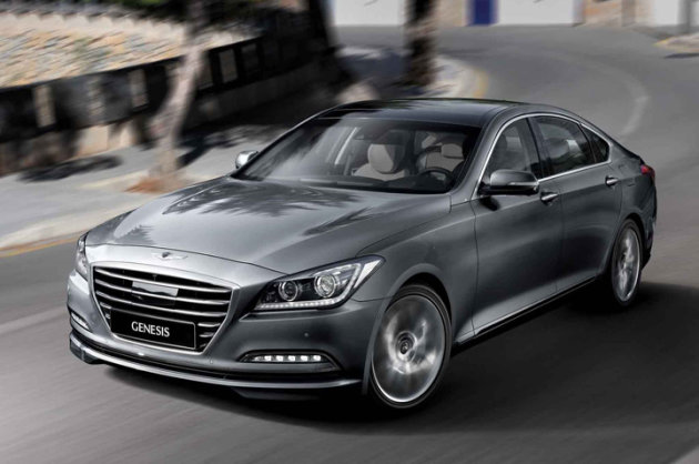 2015-hyundai-genesis-front-three-quarter-02