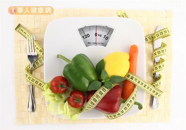日營養師這樣做1年減20 公斤！DIY減醣常備菜不復胖