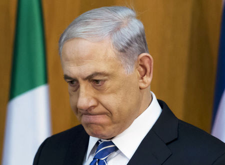 By Maayan Lubell and Nidal al-Mughrabi JERUSALEM/GAZA (Reuters) - Israeli Prime Minister Benjamin Netanyahu on Thursday instructed the military to begin a ... - 2014-07-17T202247Z_5_LYNXMPEA6G0Z4_RTROPTP_2_PALESTINIANS-ISRAEL