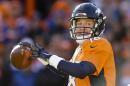 Peyton Manning, quarterback de los Broncos de Denver, lanza un pase en el partido de la ronda divisional de los playoffs frente a los Steelers de Pittsburgh, el domingo 17 de enero de 2016 (AP Foto/Joe Mahoney)