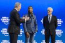 Will.i.am, Pharrell, Andrea Bocelli... il n'y a pas que des PDG à Davos