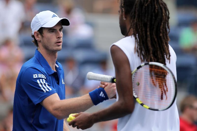 Andy Murray leads the 97-ranked dreadlocked German Dustin Brown 1-0 in head-to-head matches