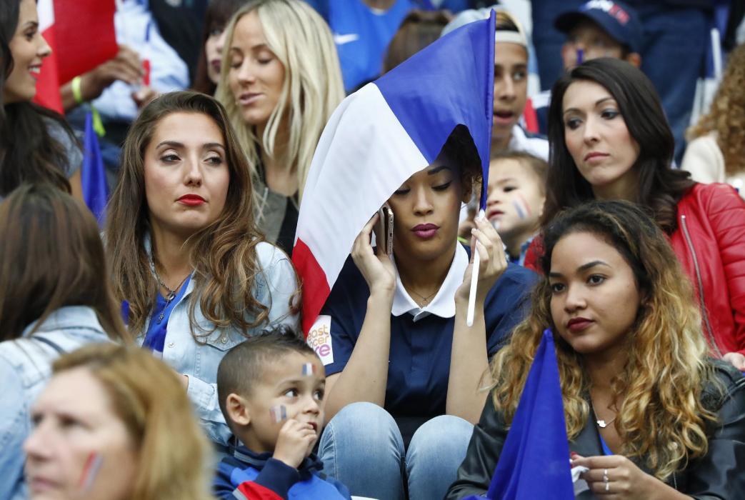 Wife of France's Kingsley Coman, Sephora Coman (R) in the stands