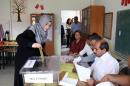 Elezioni Turchia, lite con pistola ai seggi e voto in   barella