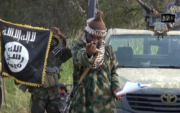 Líder do Boko Haram é visto em vídeo divulgado em 2 de outubro de 2014. (Foto: AFP)