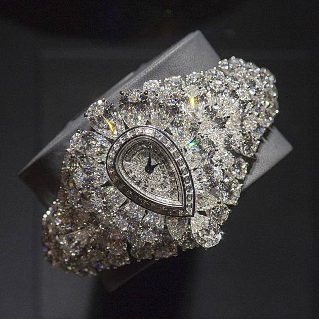 15最新最旬 もはや腕時計なのかも分からない世界最高級腕時計５選 48億円 Vokka ヴォッカ