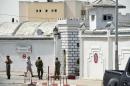 Tunisie: un militaire tué après avoir attaqué des camarades, la pist...<br /><br />Source : <a href=