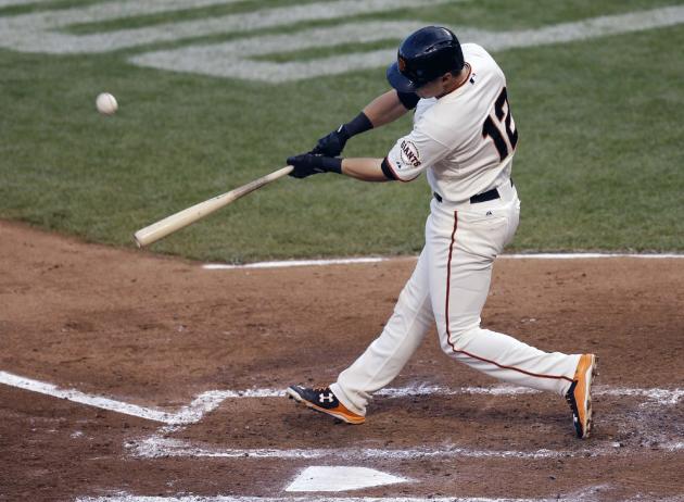 Ishikawa 3-run homer sends Giants to World Series