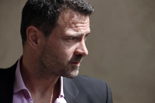 L'ancien trader de la Société générale Jérôme Kerviel arrive à la cour d'appel de Versailles, le 15 avril 2015