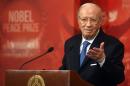 Le président tunisien Beji Caid Essebsi a lancé un appel à "l'unité" face au jihadisme dans son discours au palais de Carth...<br /><br />Source : <a href=