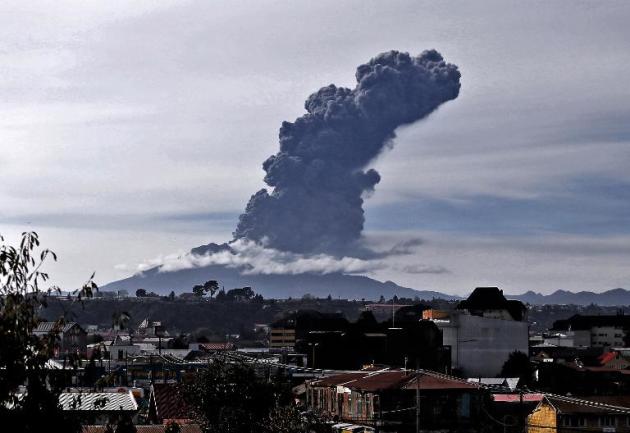 Chili : troisième éruption du volcan Calbuco, qui crache fumée et cendres D1363722216d43630498205085fd6e112ac54416