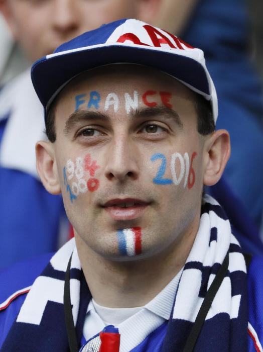 France fan before the game