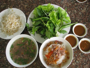 Gia Lai, phở khô, phở hai tô