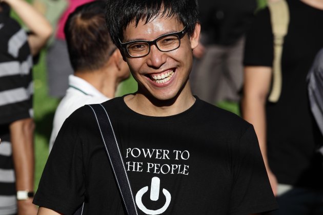 singaporeans-protest-against-central-provident-20140607-122158-649.jpg