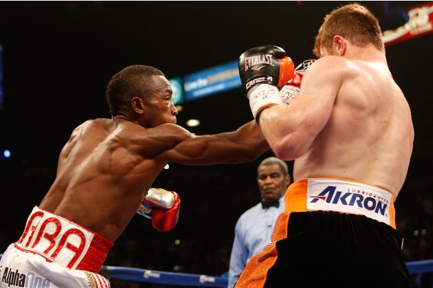 Canelo Alvarez v Erislandy Lara