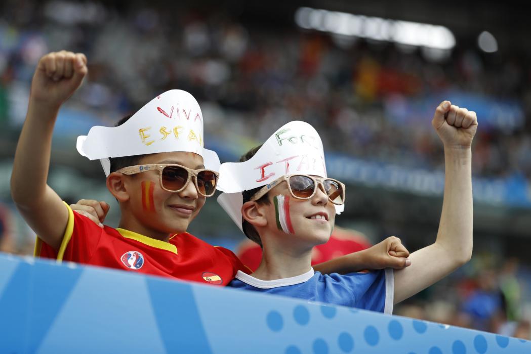 Spain and Italy fans before the match