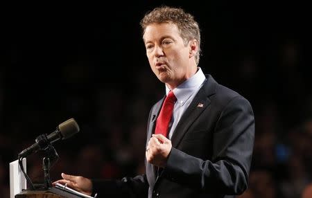 U.S. Senator Rand Paul (R-KY) formally announces his candidacy for president during an event in Louisville, Kentucky, April 7, 2015. REUTERS/Aaron P. Bernstein