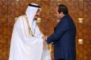 mage fournie par la présidence égyptienne du roi Salmane d'Arabie saoudite (G) et du président égyptien Abdel Fattah al-Sissi (D),...<br /><br />Source : <a href=