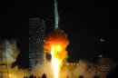 Un cohete chino despega del centro de lanzamiento de Xichang el 21 de diciembre de 2013
