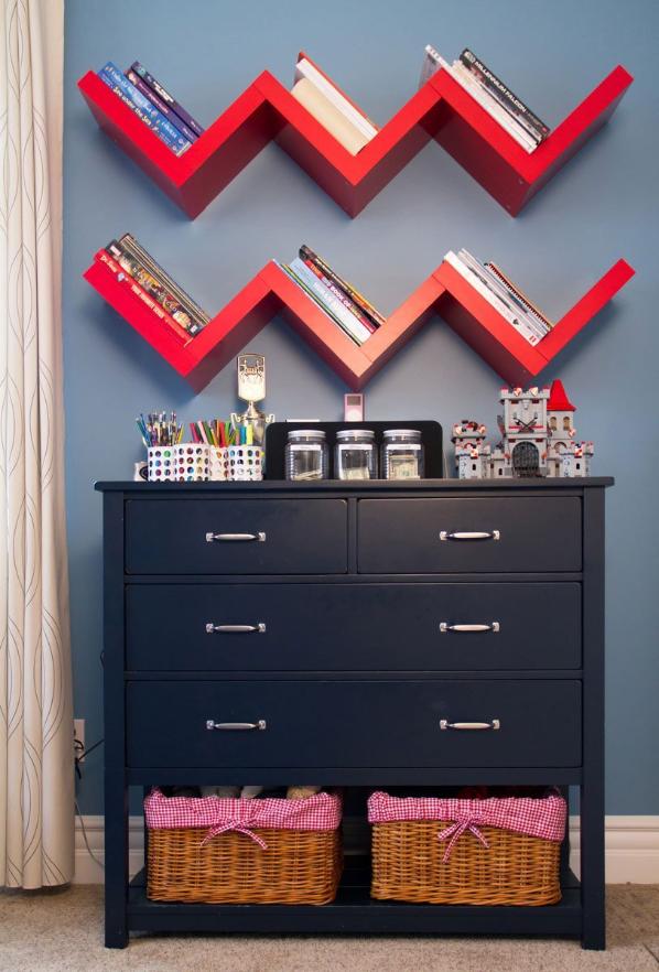 Cool Shelves to DIY For ZigZag Shelves