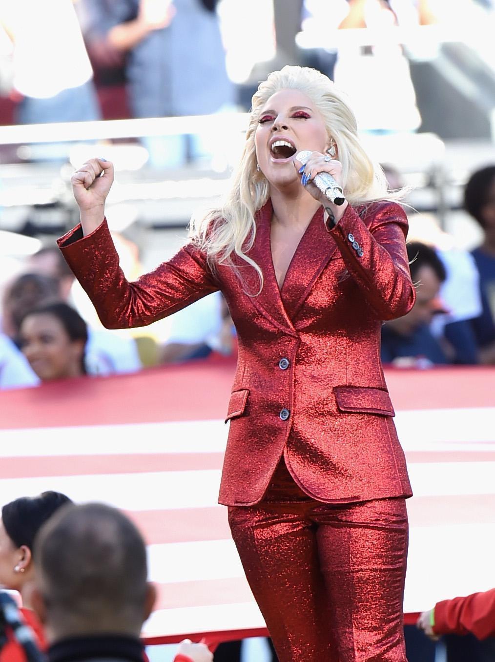 Lady Gaga sings national anthem at Super Bowl 50