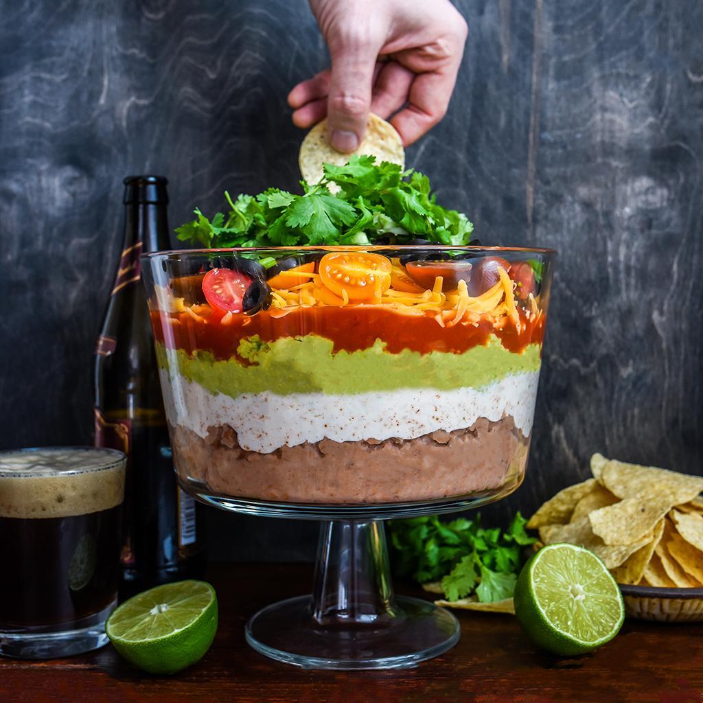 Best 7. Семислойный дип это. Слойная еда. 7 Layer Dip. The best way to make a healthy 7-layer Dip Recipe.