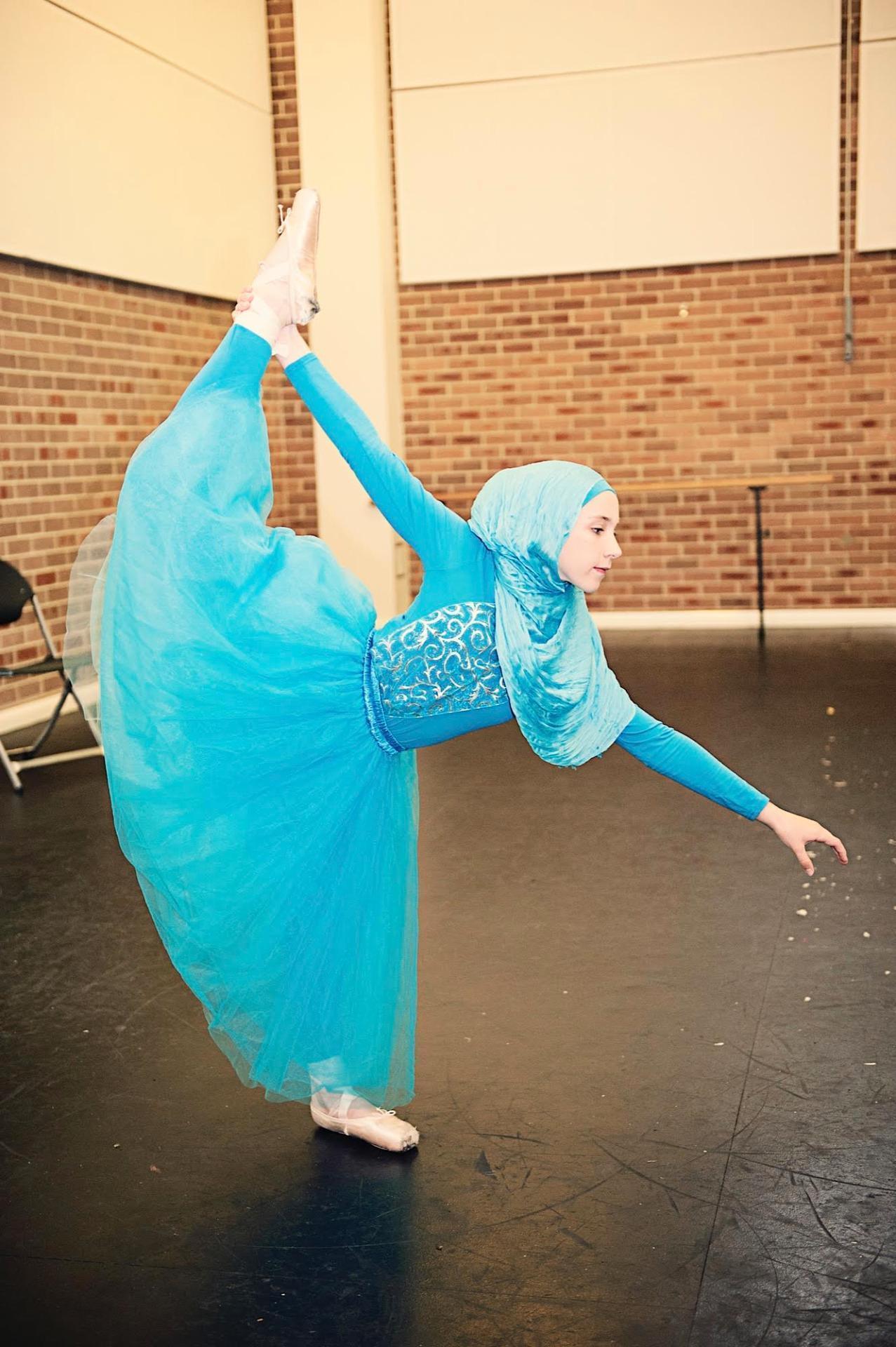 Dance Hijab 2