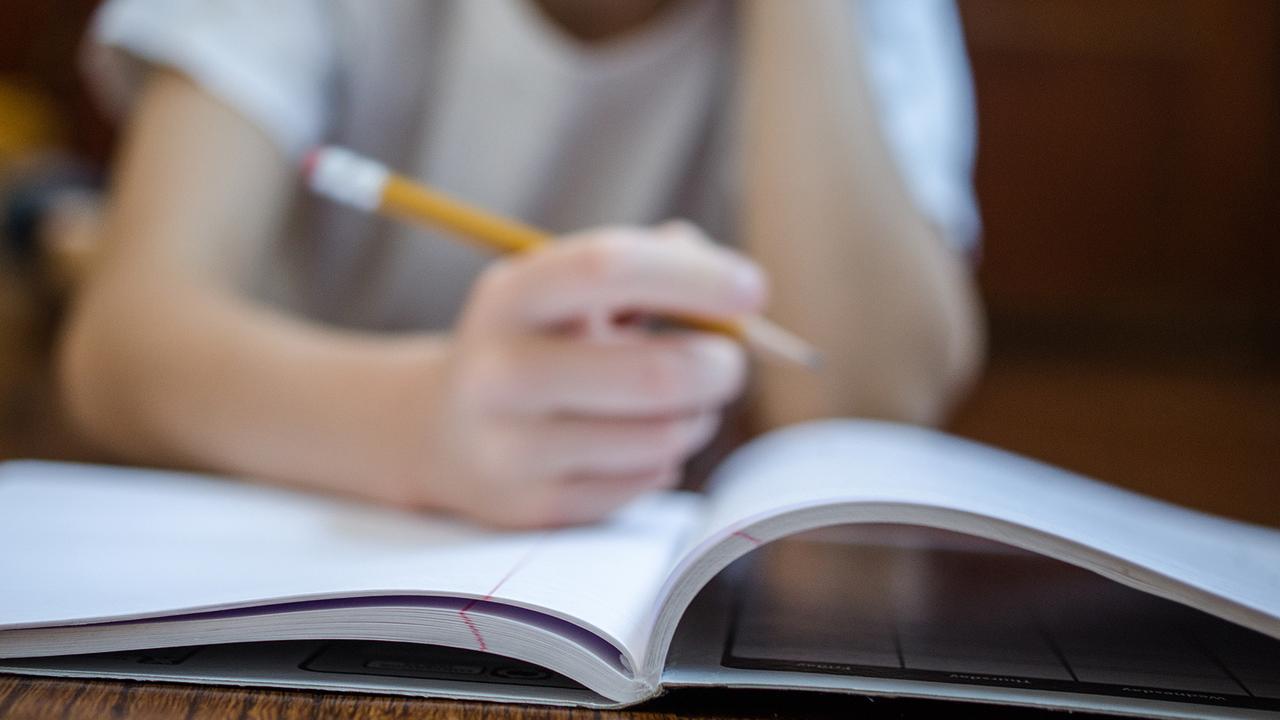 students should have less homework