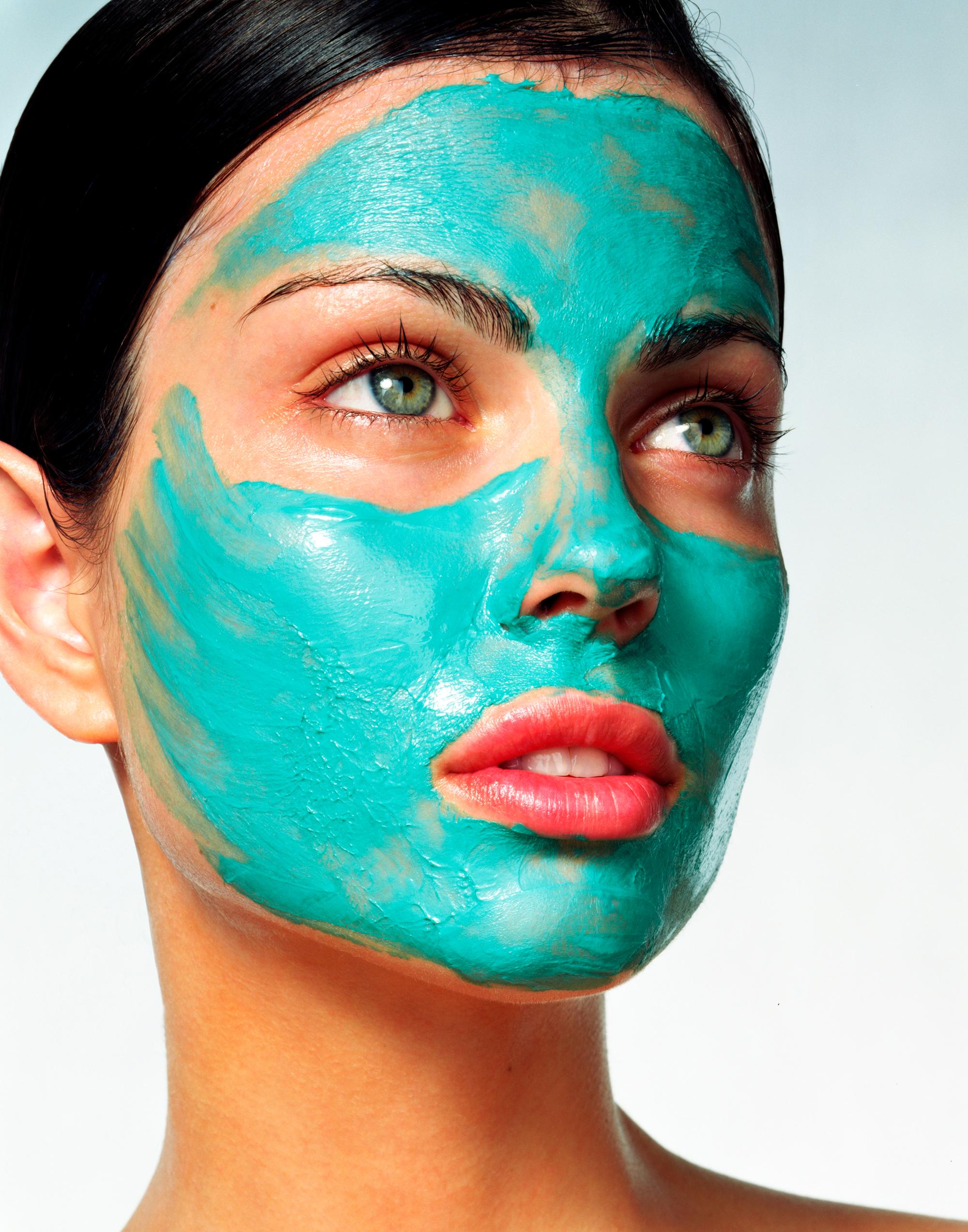 5 Types of Face Masks and How to Use Them