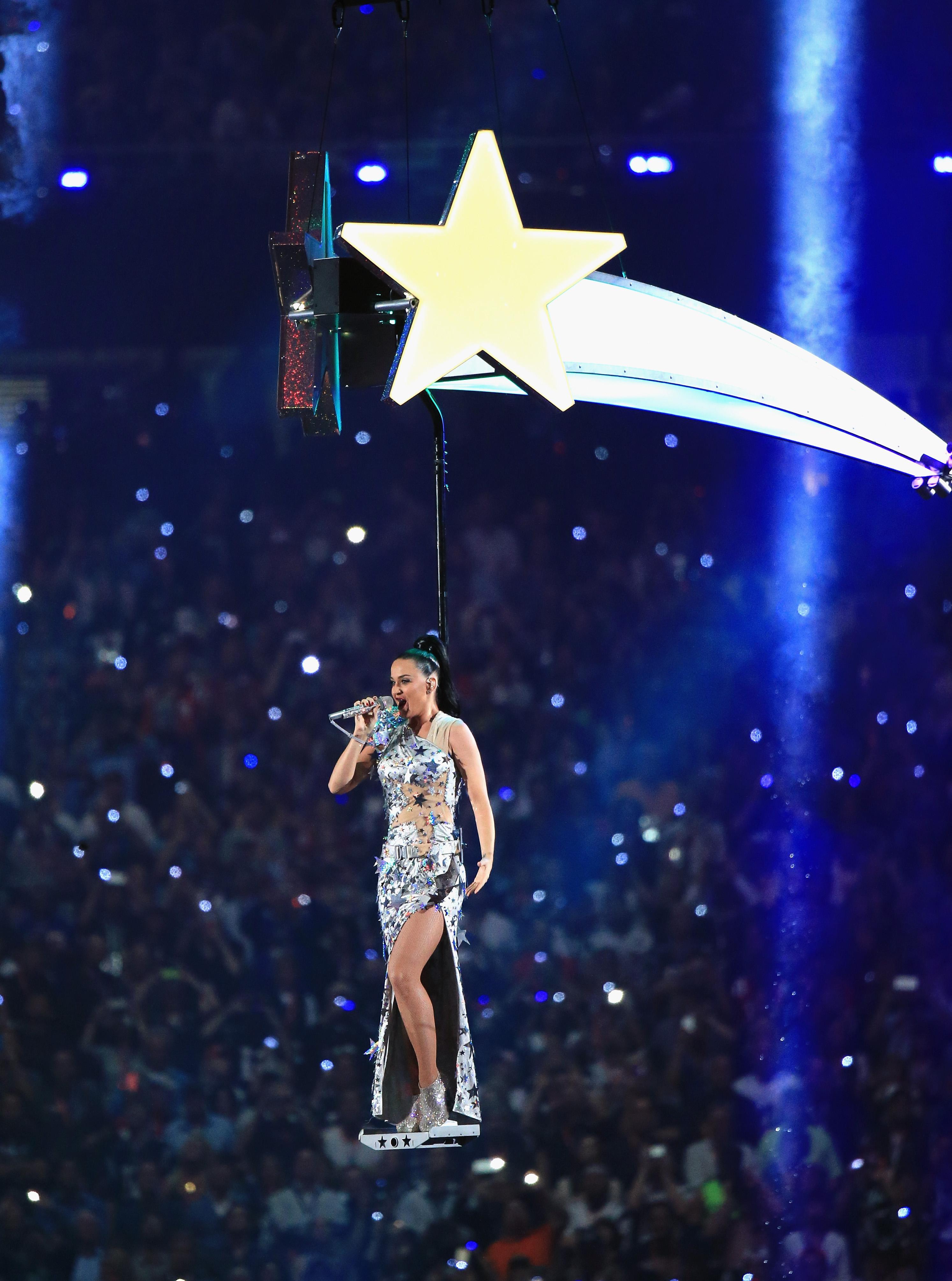 Baby, You're a Firework: Katy Perry Blows the Roof Off 