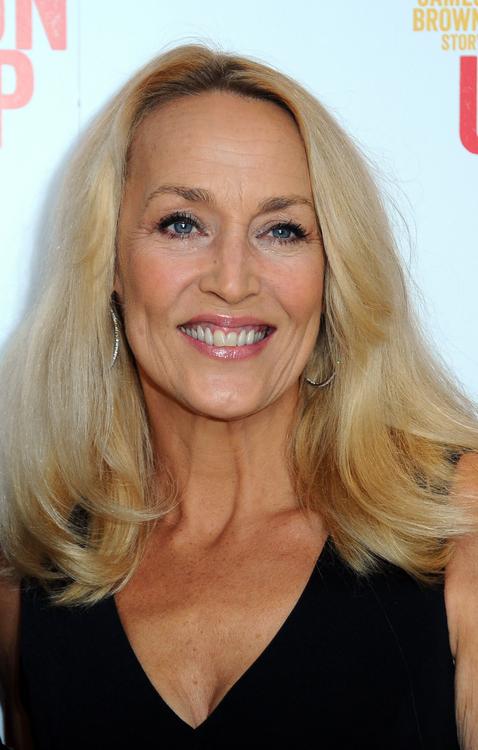 Jerry Hall Says Plastic Surgery is “Idiotic”