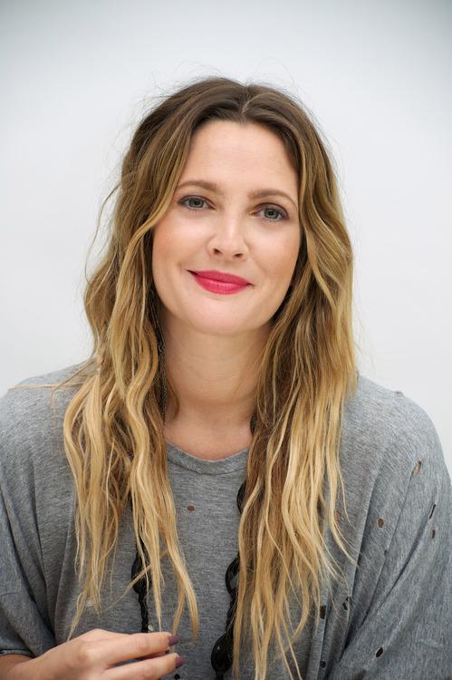 Why I Book a Small Hotel Room and Other Travel Tips from Drew Barrymore