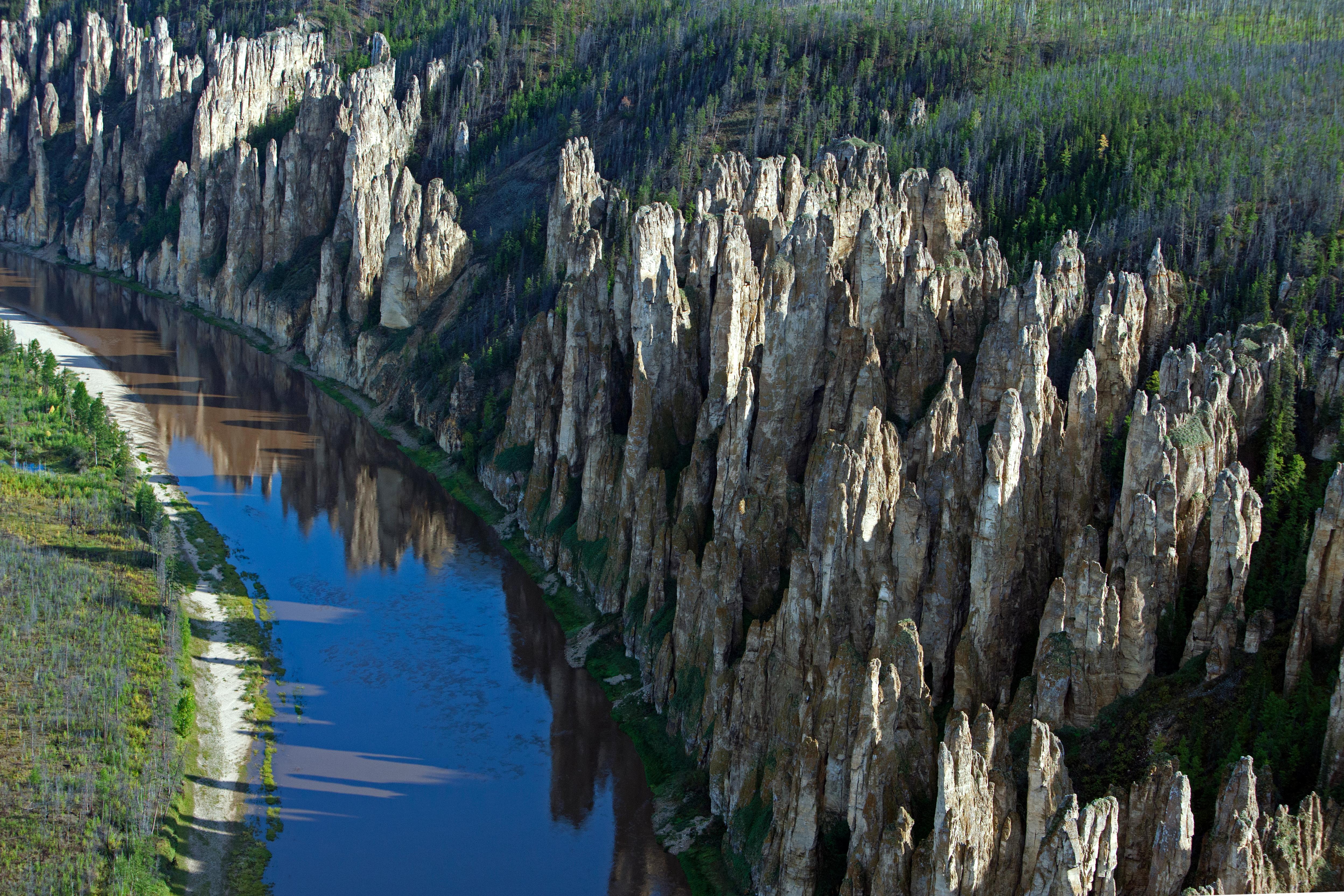 Фото каменный лес хакасия