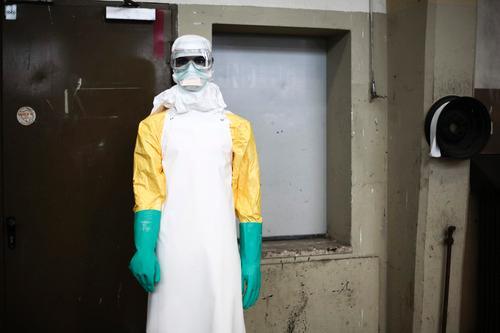 Only 6 Percent of U.S. Hospitals Are Equipped to Handle Ebola