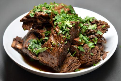 Nom Nom Paleo's Slow Cooker Korean Short Ribs Recipe