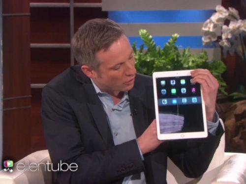 Watch This German Magician Perform iPad Magic Tricks on 'The Ellen Show'
