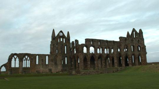 Thanks to Dracula, Whitby Is the Creepiest Town in England (I Hearts It ...