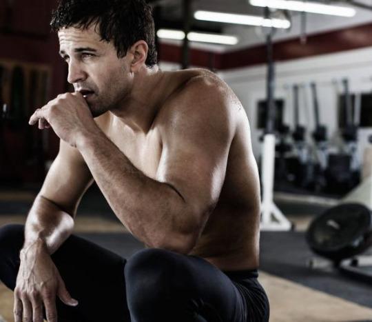 How You’re Making It Harder for Yourself to Gain Muscle and Lose Fat