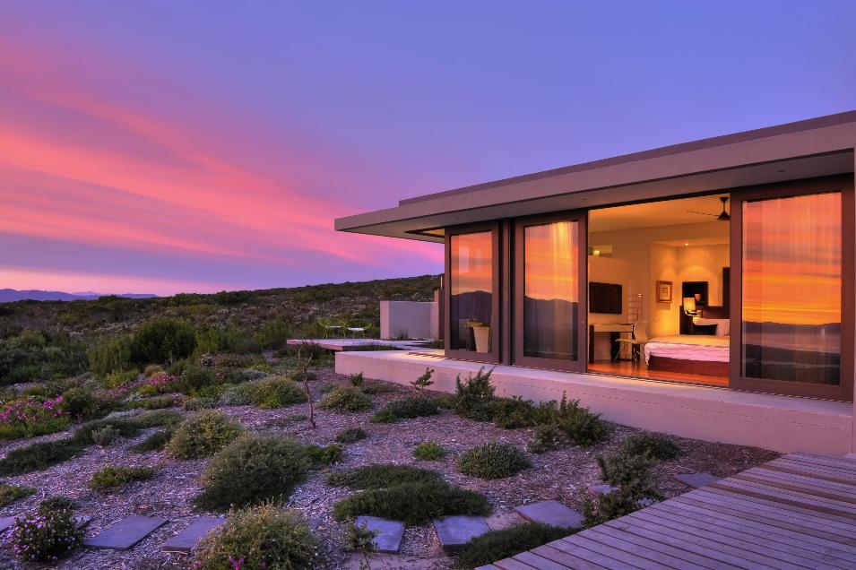 National Geographic Unique Lodges of the World/Grootbos Private Nature ...