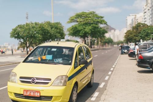 taxi cab rio