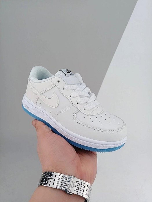 【非凡運動館】BP大童鞋 Nike Air Force AF1 07 Low LV8 空軍一號低幫運動板鞋