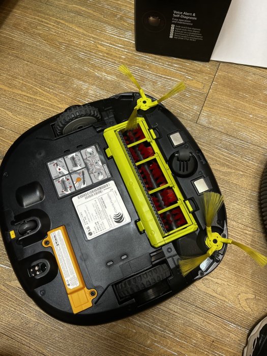 奇機通訊 二手 LG 樂金掃地機器人 VR66750LVWP 已清潔保養 功能正常 使用沒幾次