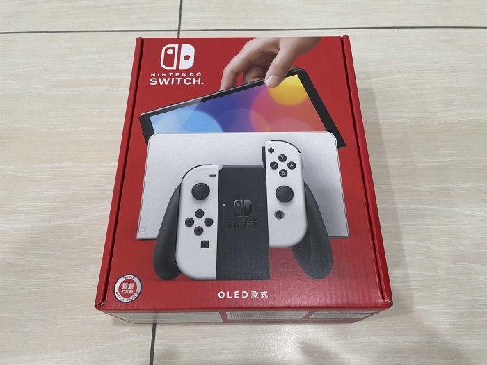 新竹市面交價9200元售全新未拆封任天堂Nintendo Switch (OLED款式