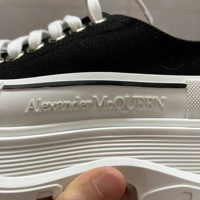 現貨Alexander McQueen 網紅款麥昆帆布鞋女夏新款厚底松糕增高小白鞋休閑百搭情侶運動鞋明星同款熱銷