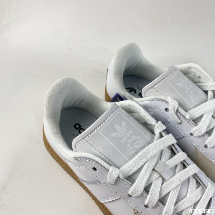 Adidas originals bw army sneakers clearance in white with gum sole