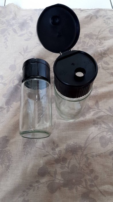 【紫晶小棧】玻璃瓶 玻璃罐 600ML 空罐 空瓶 (附蓋子) 飲料瓶 (現貨4個) 圓柱 蜂蜜罐