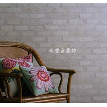 [禾豐窗簾坊]LOFT風復古仿石材 文化石灰白磚紋日本壁紙/窗簾壁紙裝安裝施工