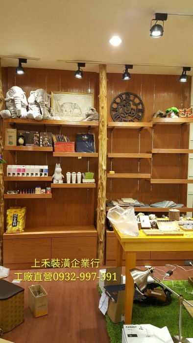 上禾展示櫃玻璃櫃眼鏡櫃飾品櫃公仔櫃手機櫃珠寶櫃 各式各樣百貨公司專櫃 台南屏東高雄工廠直營價